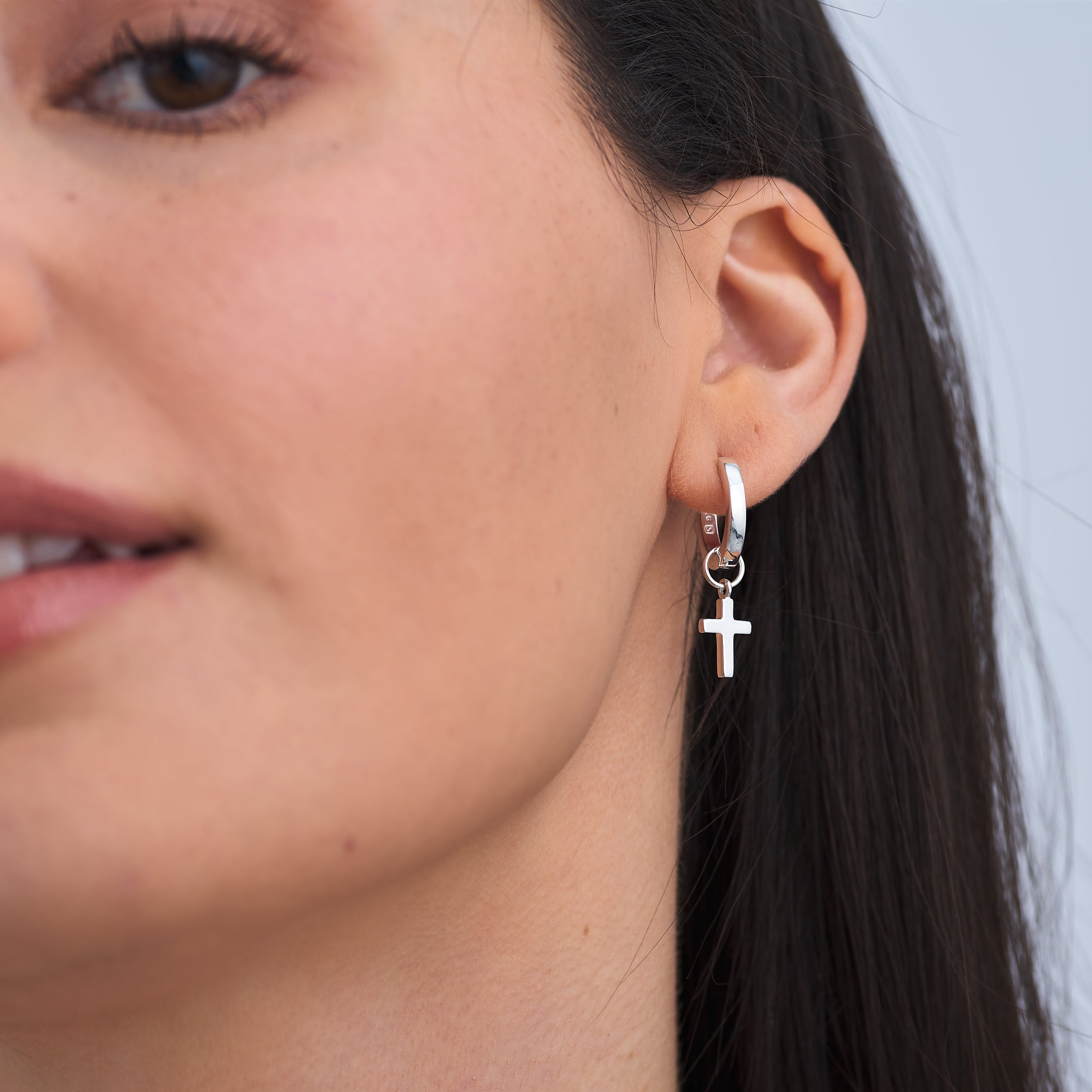 Faith inspired jewellery for every day elegance made in irritation free sterling silver with detachable cross charms attached.