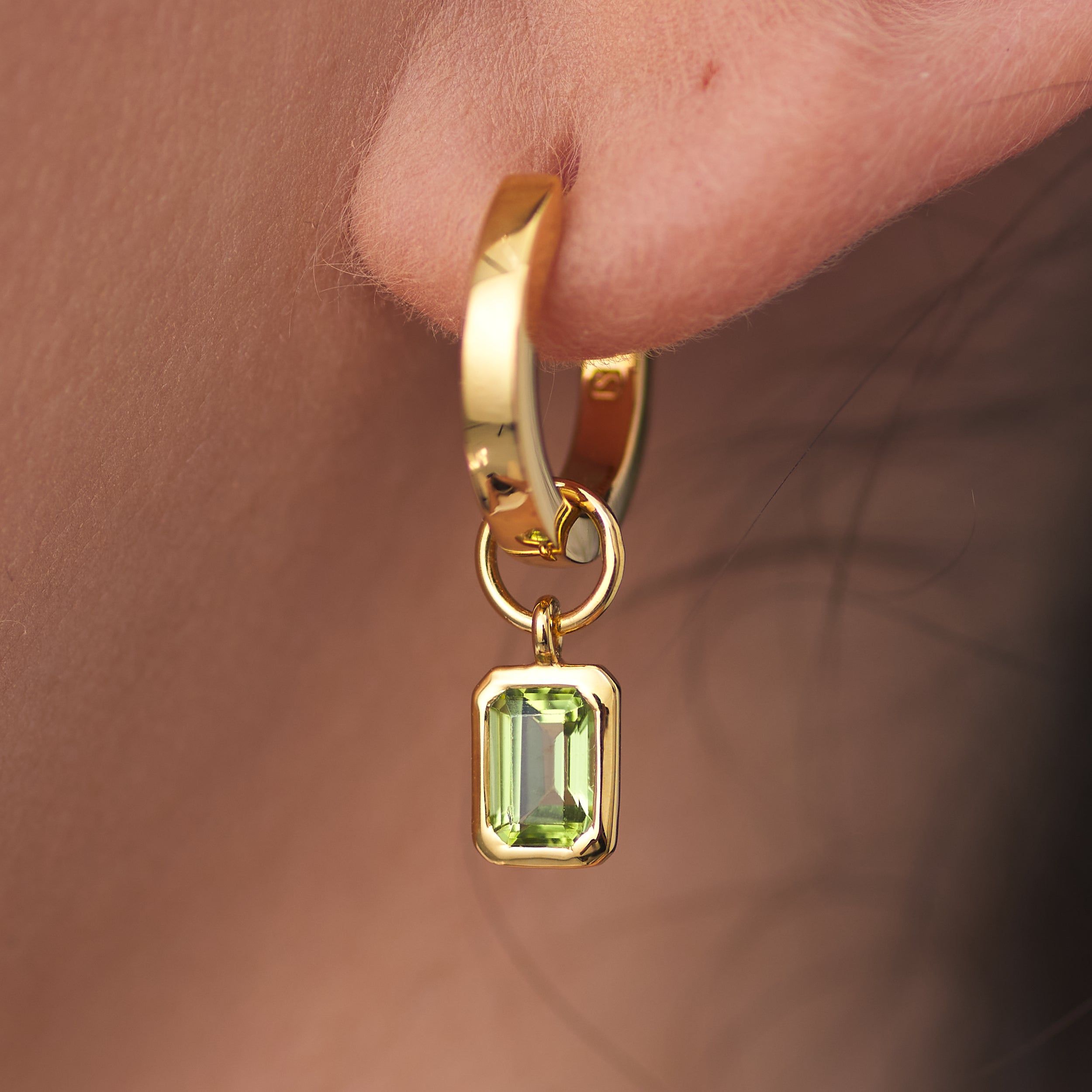 Gift for her 18k Gold Vermeil Huggie Hoop earrings with a personalised radiant August's birthstone Peridot attached.